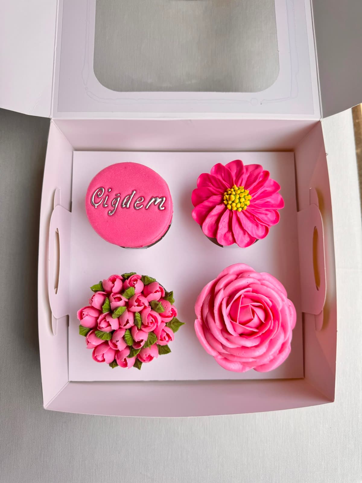4'lü Cupcake Kutusu